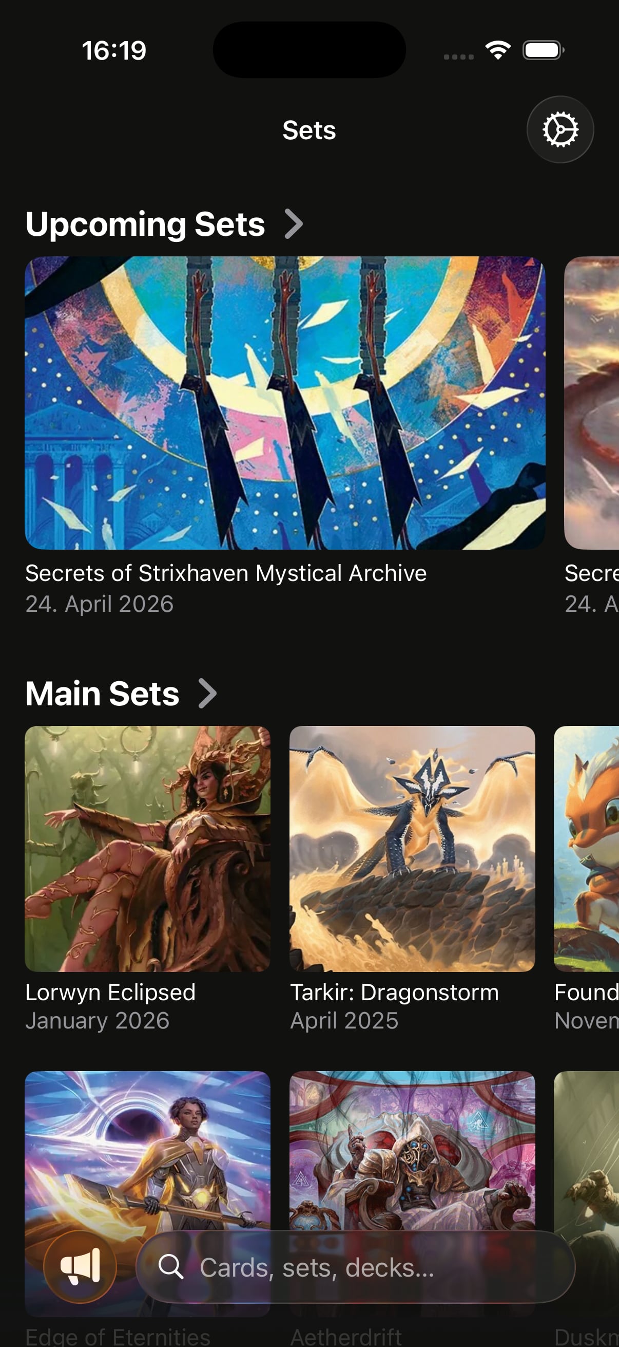 Scrollrack set overview showing upcoming and main sets